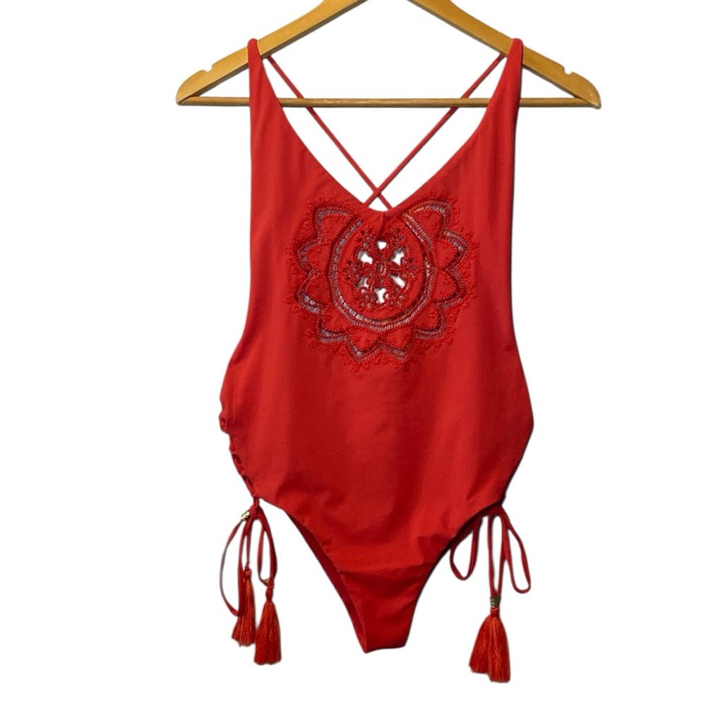Soah Sasha One Piece Womens Med Red Lace Up Crochet Criss Cross Adjustable Strap